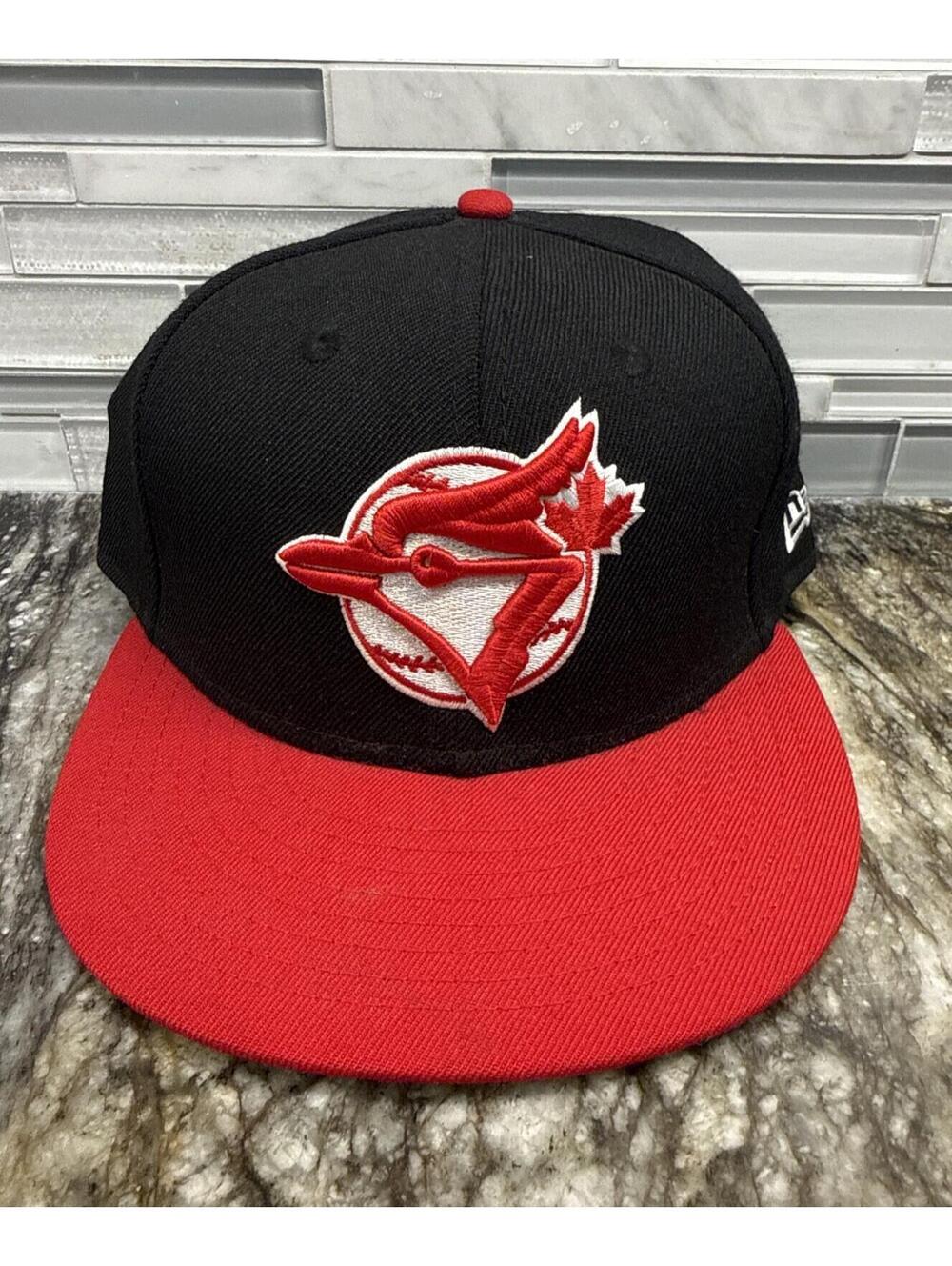 New Era MLB Toronto Blue Jays Fitted Baseball Cap 7 1/2 Black Red 59FIFTY